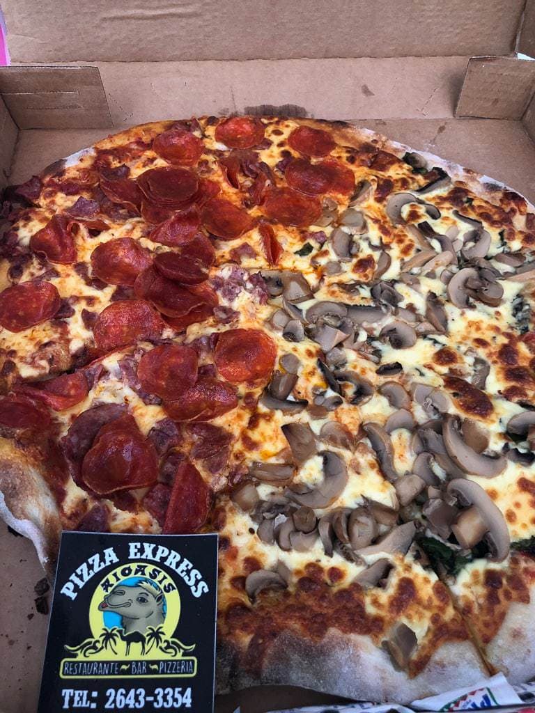 Rioasis pizza delivery Jaco Costa Rica.